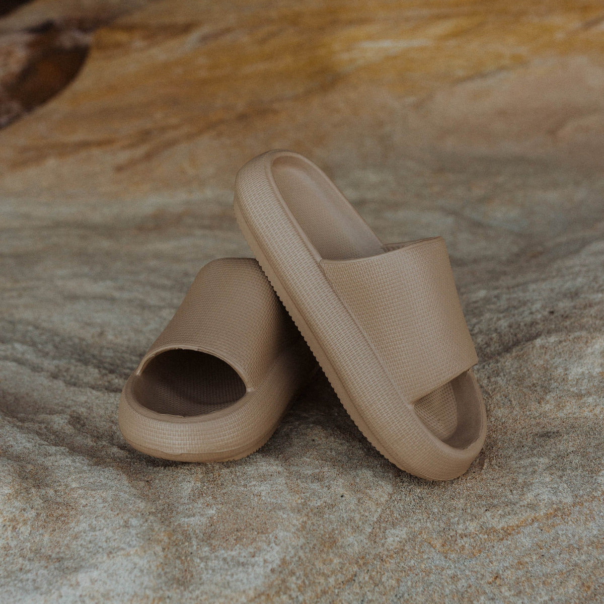 Brown Mocha Tunes Shoes, Lightweight & Waterproof Sandals & Slides For All Terrain, RubbaBubba